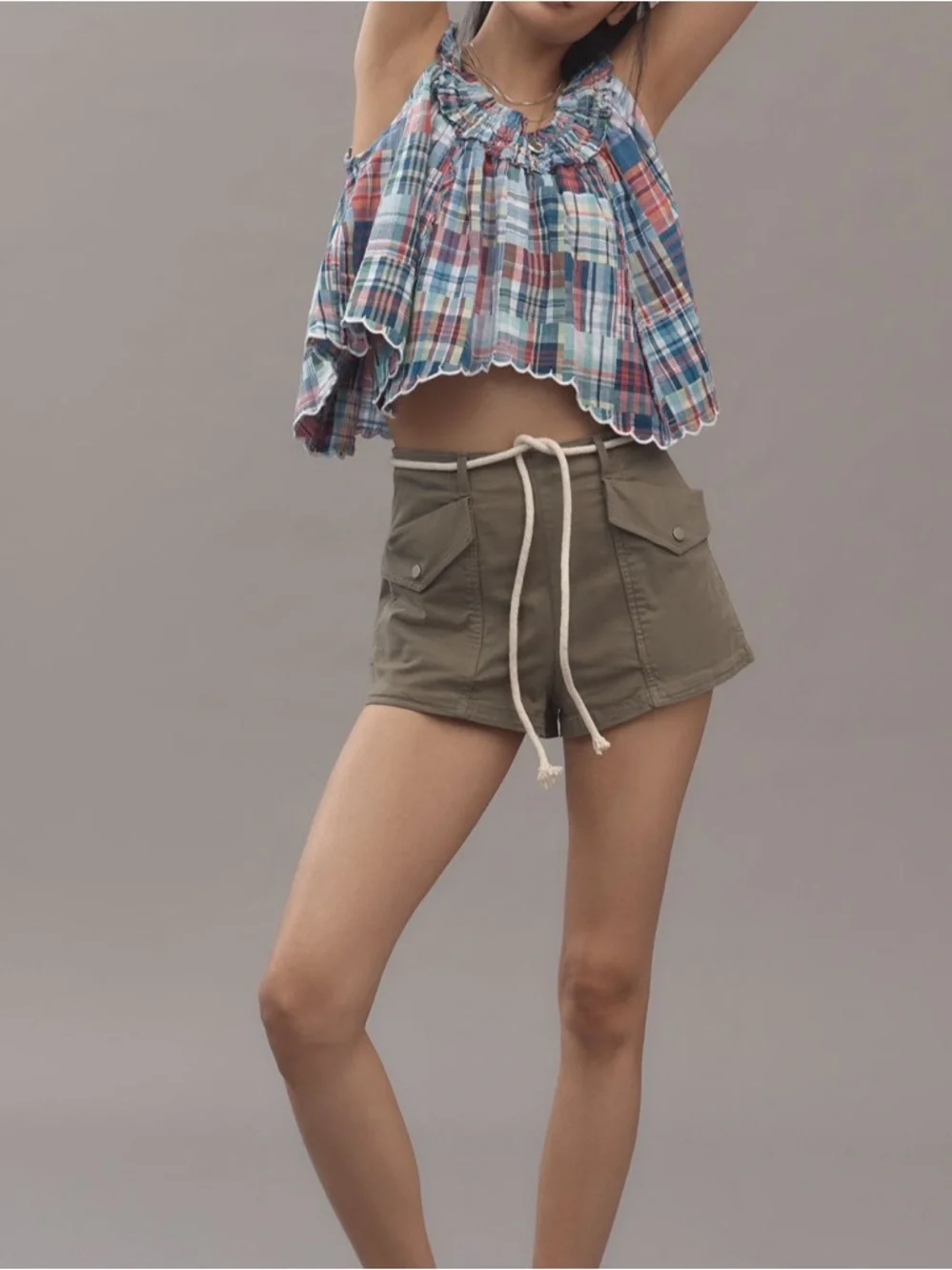 ANTHROPOLOGIE • SCALLOP TOP - Picture 3 of 8